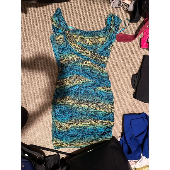 BCBGMAXAZRIA Blue and Green Snakeskin Print Cocktail Dress XS Size NWT - Picture 3 of 5